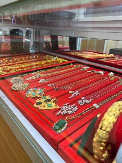 SN Vajra Jewelers