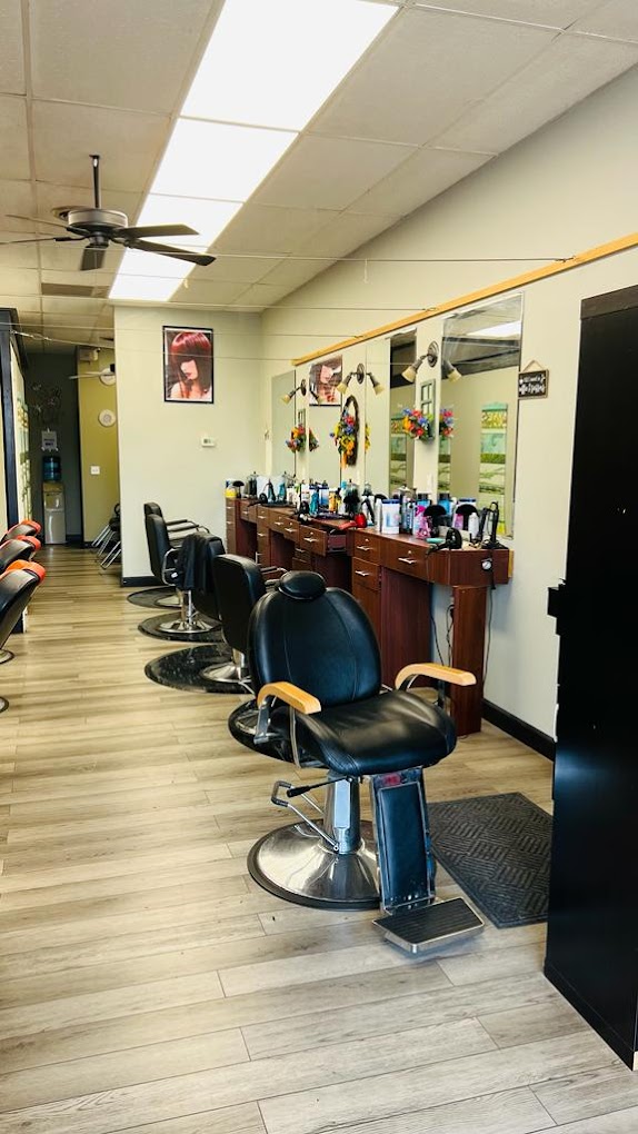 Radhika Beauty Salon