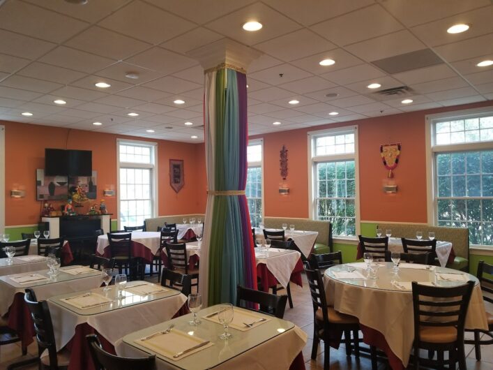 AROMA Indian Restaurant